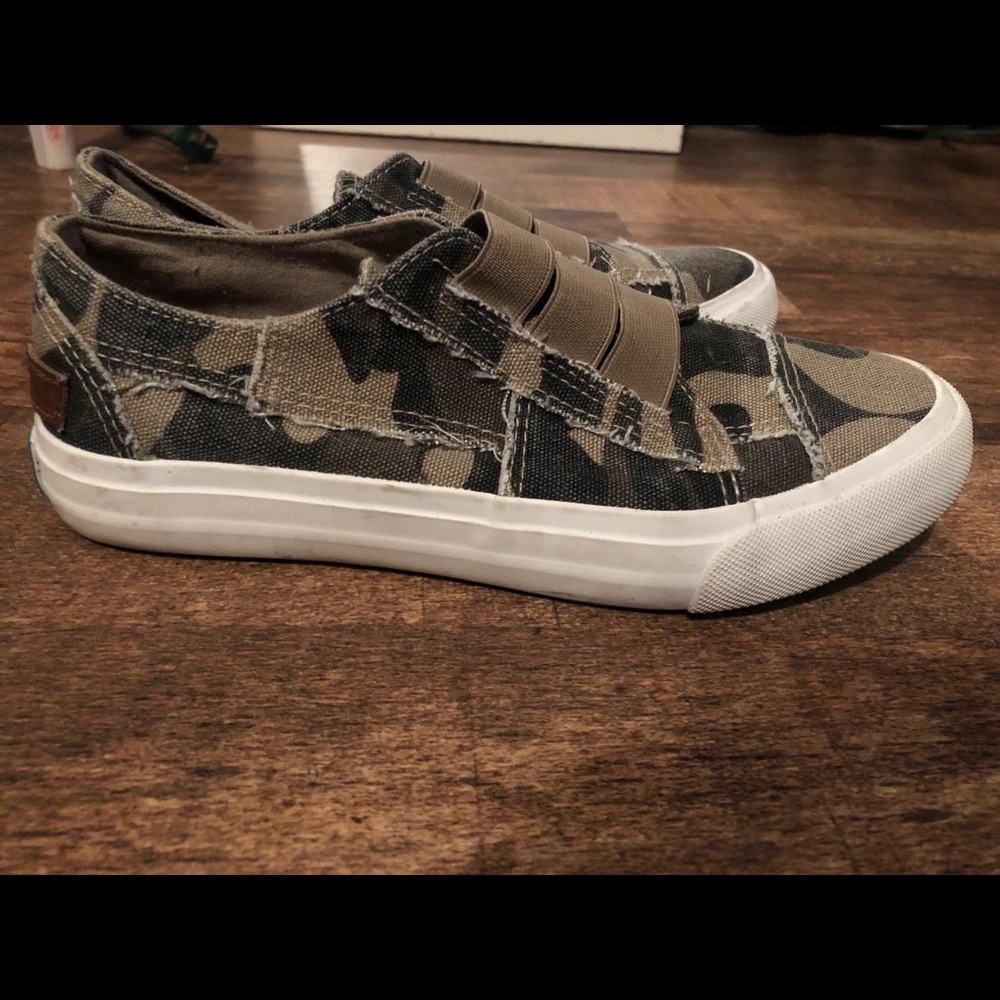 Camo Blowfish Shoes